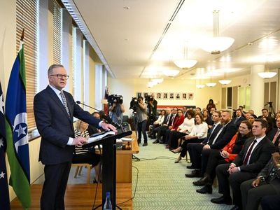 Labor sets record for women in cabinet