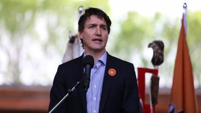 Justin Trudeau introduces strict gun control on handguns in Canada