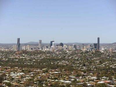 Small earthquake strikes north of Brisbane