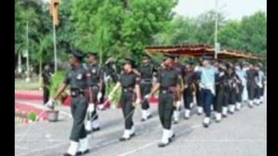 Army med officers’ course concludes with the parade