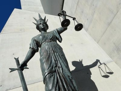 Man on trial for murdering father's mate