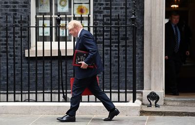 Boris Johnson criticised over ‘very foolish’ pause to civil service graduate fast stream