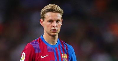 Frenkie de Jong appears to make final decision on Man Utd transfer move