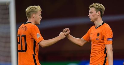 Frenkie de Jong's Donny van de Beek chat goes a long way to explaining Man Utd hesitation