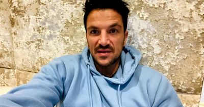 Peter Andre devastated after thieves smash up car while he performed on stage