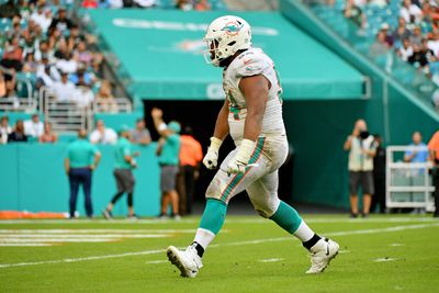 WATCH: Christian Wilkins, Michael Deiter join Miami-Dade Fire Rescue for a day