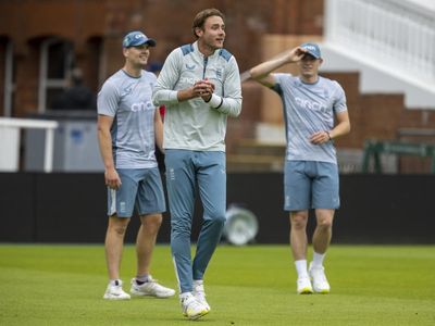 ‘I’m flying’: Stuart Broad loving life as he returns to England fold