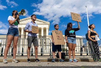 Supreme Court clerks exploring whether to seek outside counsel amid Roe leak probe, report says