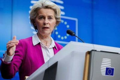 Tech & Science Daily: Russia oil ban in latest Ukraine war sanctions