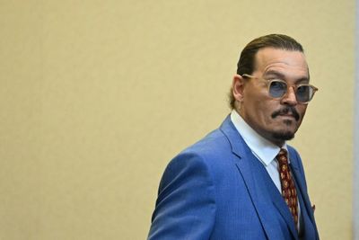 Jury resumes deliberations in Depp vs Heard trial