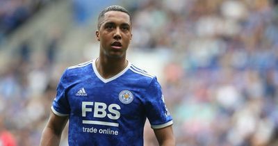 Youri Tielemans makes final Leicester decision as Arsenal prepare to battle for midfield transfer