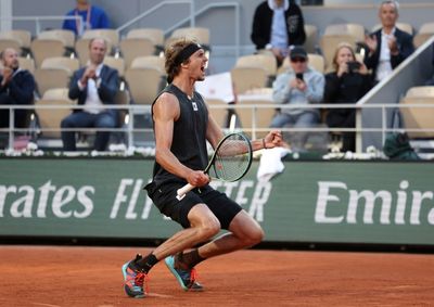 Zverev downs Alcaraz to reach French Open semi-final after thriller