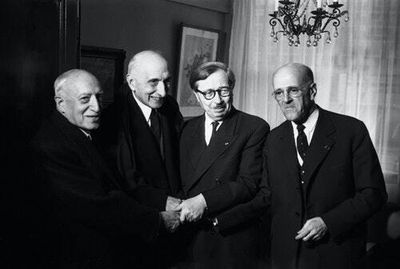 France, disgusted by the English language, bans the word 'esports'