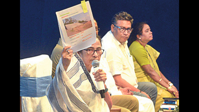 A day after Bengal CM Mamata Banerjee's 'Madhya Pradesh' prod, Purulia Trinamool leader quits pakodis, vows to walk more