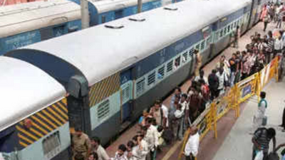 Chennai: Footboard rail travel, 364 cases booked in 4 months