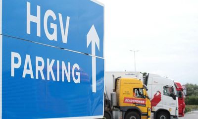 Improve facilities for HGV drivers or face new tax, MPs tell freight sector