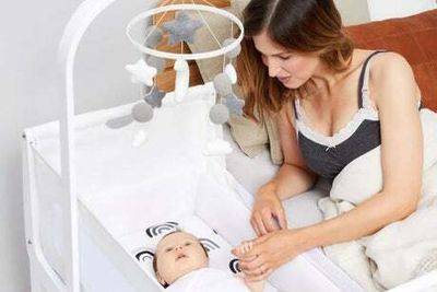Best baby mobiles to keep them entertained in the cot