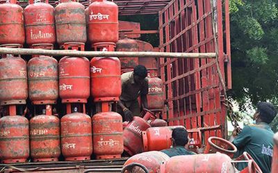 Commercial LPG rate reduced by ₹135, ATF price cut by 1.3%
