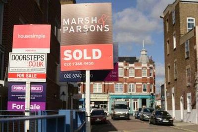 UK house prices rise despite successive interest rate hikes — and show no sign of a dramatic slowdown