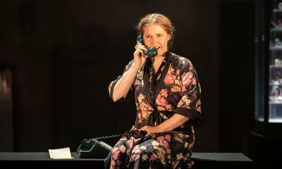 The Glass Menagerie review – Amy Adams’s West End debut fails to find its heart