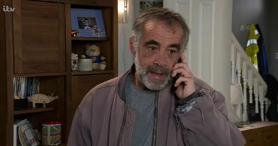 ITV Corrie fans can't help but talk about Kevin Webster as they 'hope' he's not responsible for crash