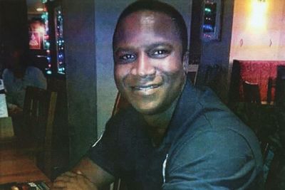 Handcuffs may have hindered CPR compressions on Sheku Bayoh, says doctor