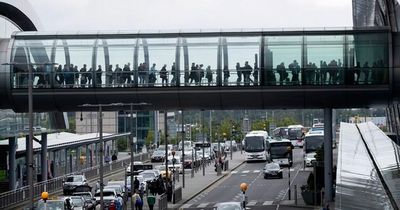 Dublin Airport passengers say bags were spot checked past security checkpoint during weekend chaos