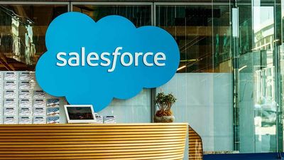Dow Jones Rallies As Salesforce Surges 14% On Earnings