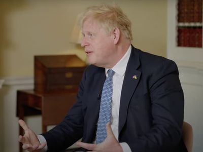 Partygate has been ‘totally miserable experience’, Boris Johnson tells Mumsnet – but insists he won’t quit