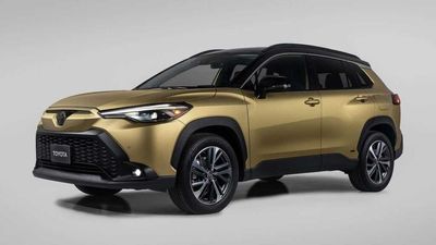 2023 Toyota Corolla Cross Hybrid Debuts With More Efficiency, Fresh Tech