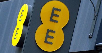 EE announce summer deals on handset plans, pay as you go, smartwatches and connected devices