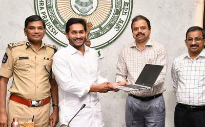 Andhra Pradesh: Jagan launches app to fight corruption