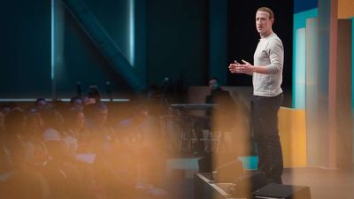 Zuckerberg Buries Facebook and Turns to His Next Big Thing