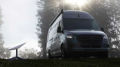 Alphavan Is Ready To Equip Its Camper Vans With StarLink Internet