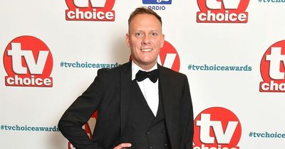 ITV Coronation Street star Antony Cotton's emotional tribute as he and co-star Helen Worth are honoured by the Queen