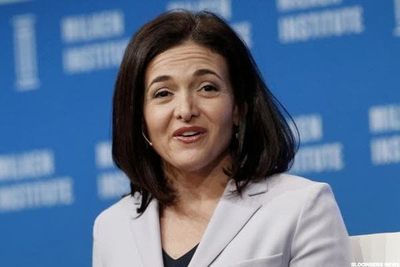 Sandberg Steps Away From Meta to Chorus of Support and Snark