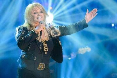 Bonnie Tyler leads list of Welsh greats on Queen’s Birthday Honours list