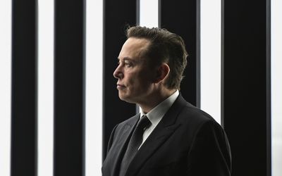 Elon Musk’s ultimatum to Tesla staff