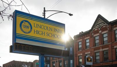 Lincoln Park H.S. student threatened to shoot a teacher, but CPS declined to press charges, police say