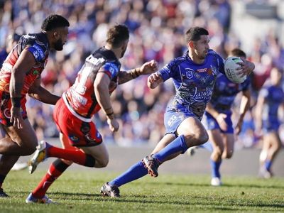 Bulldogs' Marshall-King to join Dolphins