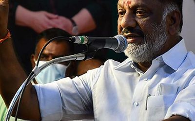 Issue Tamil translation of three labour rules, urges Panneerselvam