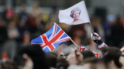 Queen's Jubilees Chronicle Changing Times in Britain