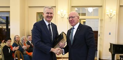 Politics with Michelle Grattan: Tony Burke advocates on wages and arts