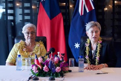 Australia, China continue Pacific rivalry with island visits