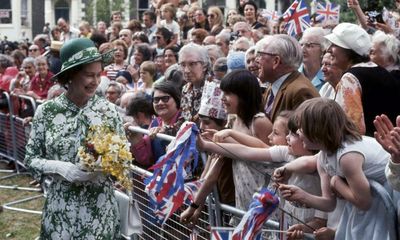Kola kubes, bunting and … fake blood? Readers’ memories of the 1977 Queen’s silver jubilee