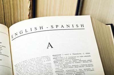 Michigan prisons ban Spanish and Swahili dictionaries to prevent inmate disruptions