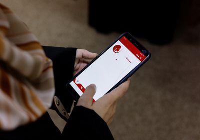 Phone app allows Gaza women to report domestic abuse anonymously