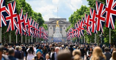 The Mall invaded by protesters moments before Platinum Jubilee's Trooping the Colour