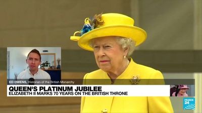 Pageantry, pomp and ceremony as UK marks Queen's Platinum Jubilee