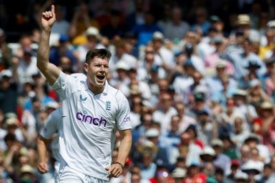 England debutant Potts strikes as New Zealand slump to 39-6 in 1st Test